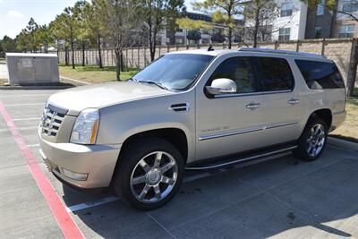 2007 Cadillac Escalade ESV LUXURY AWD NAV BK/CAM S/ROOF HWY MILES   - Photo 5 - Stafford, TX 77477