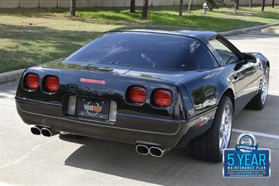 1994 Chevrolet Corvette COUPE 6 SPD MANUAL 36K LOW MILES GARAGED LOADED   - Photo 14 - Stafford, TX 77477