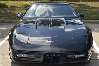 1994 Chevrolet Corvette COUPE 6 SPD MANUAL 36K LOW MILES GARAGED LOADED   - Photo 2 - Stafford, TX 77477