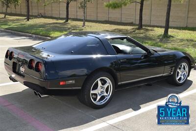 1994 Chevrolet Corvette COUPE 6 SPD MANUAL 36K LOW MILES GARAGED LOADED   - Photo 16 - Stafford, TX 77477