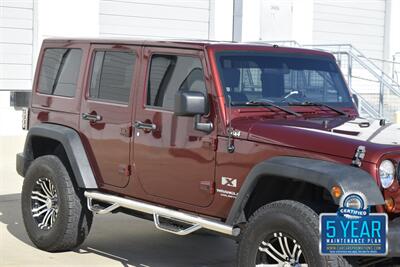 2008 Jeep Wrangler UNLIMITED X 62K MILES AUTOMATIC NAV LIFTED CLEAN   - Photo 6 - Stafford, TX 77477