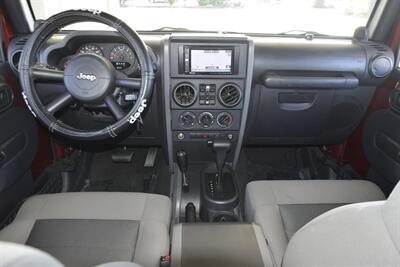 2008 Jeep Wrangler UNLIMITED X 62K MILES AUTOMATIC NAV LIFTED CLEAN   - Photo 27 - Stafford, TX 77477