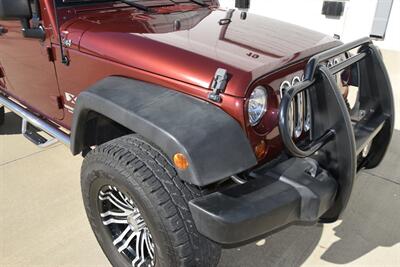 2008 Jeep Wrangler UNLIMITED X 62K MILES AUTOMATIC NAV LIFTED CLEAN   - Photo 9 - Stafford, TX 77477