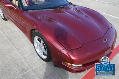 2002 Chevrolet Corvette CONVERTIBLE AUTOMATIC BEST COLOR COMBO CLEAN   - Photo 11 - Stafford, TX 77477