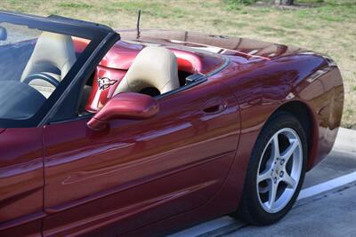 2002 Chevrolet Corvette CONVERTIBLE AUTOMATIC BEST COLOR COMBO CLEAN   - Photo 9 - Stafford, TX 77477