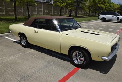 1967 Plymouth Barracuda CONVERTIBLE RESTORED 49K MILES NEW TRADE IN   - Photo 4 - Stafford, TX 77477