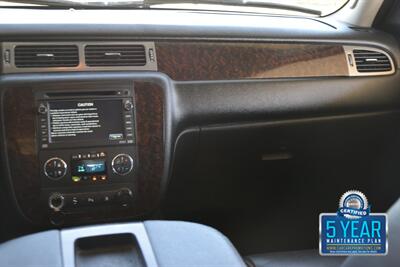 2009 GMC Yukon Denali XL NAV BK/CAM PREM WHLS HWY MILES CLEAN   - Photo 24 - Stafford, TX 77477