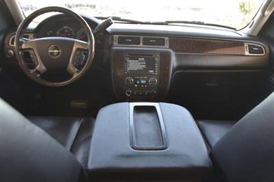 2009 GMC Yukon Denali XL NAV BK/CAM PREM WHLS HWY MILES CLEAN   - Photo 25 - Stafford, TX 77477