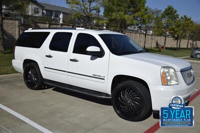 2009 GMC Yukon Denali XL NAV BK/CAM PREM WHLS HWY MILES CLEAN   - Photo 4 - Stafford, TX 77477