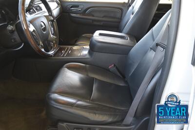 2009 GMC Yukon Denali XL NAV BK/CAM PREM WHLS HWY MILES CLEAN   - Photo 30 - Stafford, TX 77477