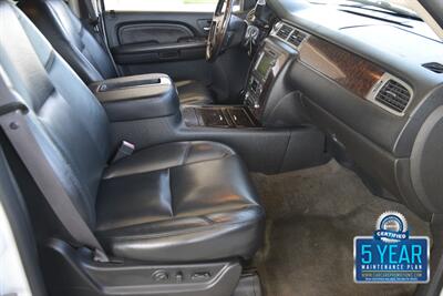 2009 GMC Yukon Denali XL NAV BK/CAM PREM WHLS HWY MILES CLEAN   - Photo 31 - Stafford, TX 77477