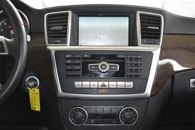 2015 Mercedes-Benz GL450 4MATIC NAV BK/CAM TV/DVD HTD STS FRESH TRADE   - Photo 31 - Stafford, TX 77477