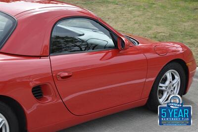 2000 Porsche Boxster 5SPD MANUAL w/HARD TOP 49K ORIG MILES FRESH TRADE   - Photo 19 - Stafford, TX 77477