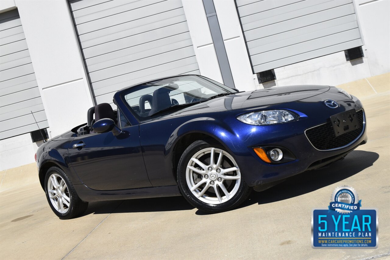 2009 Mazda MX-5 Miata SPORT HARDTOP CONVERTIBLE 5SPD MANUAL NEW TRADE   - Photo 25 - Stafford, TX 77477