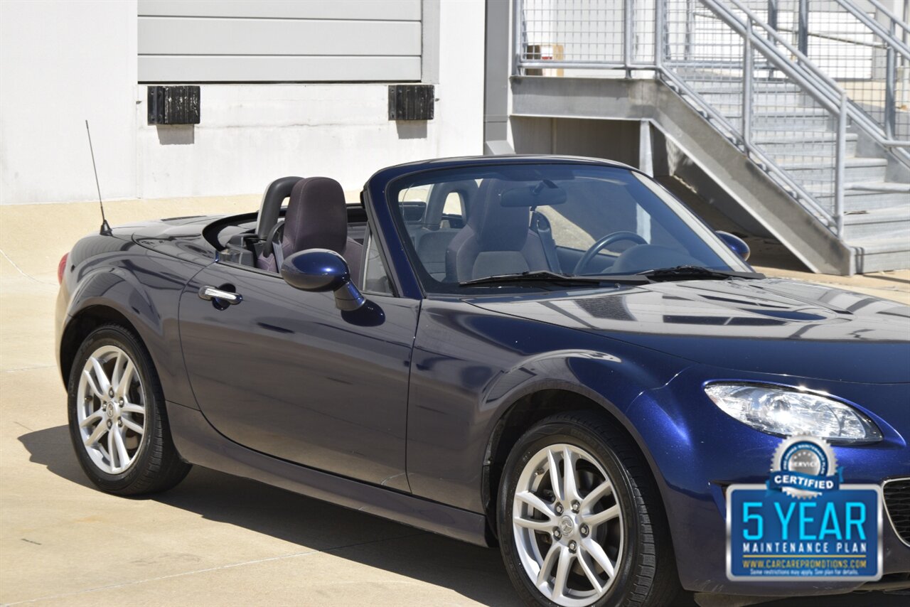 2009 Mazda MX-5 Miata SPORT HARDTOP CONVERTIBLE 5SPD MANUAL NEW TRADE   - Photo 7 - Stafford, TX 77477