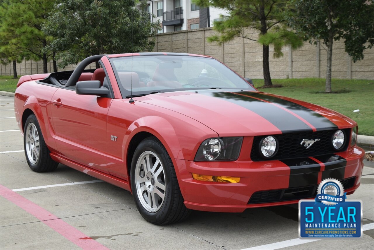 2005 Ford Mustang GT PREMIUM CONVERTIBLE AUTO 28K ORIG MILE RED LTHR   - Photo 13 - Stafford, TX 77477