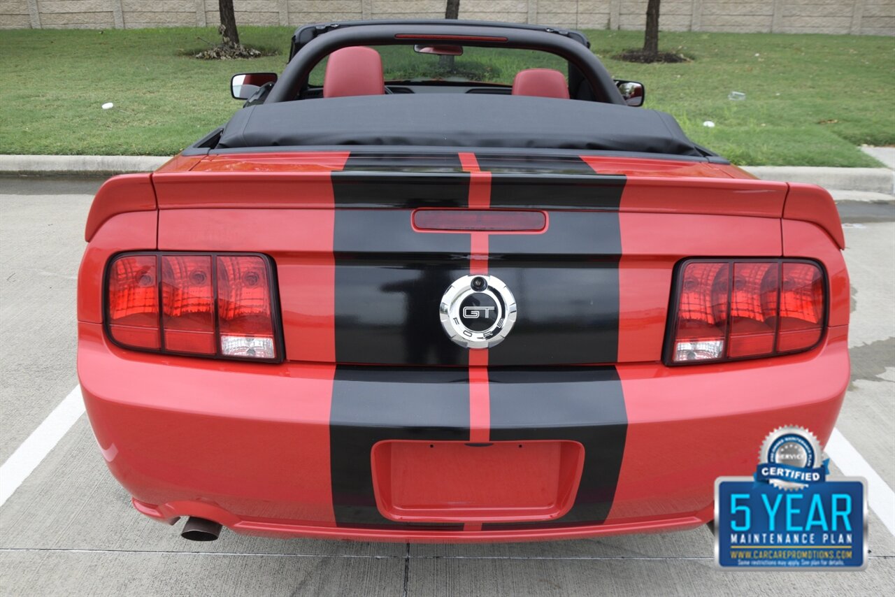 2005 Ford Mustang GT PREMIUM CONVERTIBLE AUTO 28K ORIG MILE RED LTHR   - Photo 21 - Stafford, TX 77477