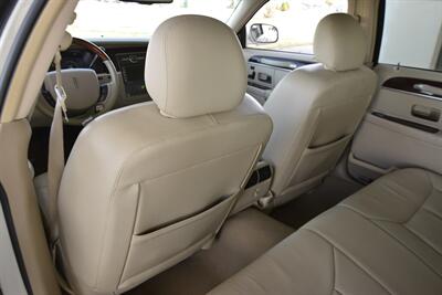 2007 Lincoln Town Car SIGNATURE LTD 45K ORIG MILES CARRIAGE TOP MINT   - Photo 34 - Stafford, TX 77477