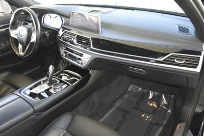2018 BMW 750i M SPORT/PREM PKG NAV HUD $108K MSRP NICE   - Photo 29 - Stafford, TX 77477