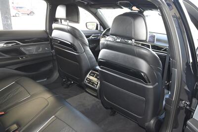 2018 BMW 750i M SPORT/PREM PKG NAV HUD $108K MSRP NICE   - Photo 35 - Stafford, TX 77477