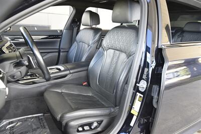 2018 BMW 750i M SPORT/PREM PKG NAV HUD $108K MSRP NICE   - Photo 32 - Stafford, TX 77477