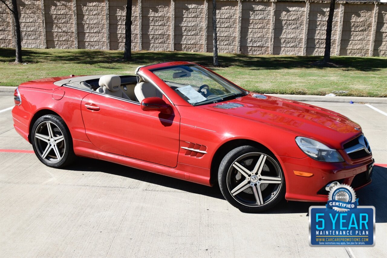 2009 Mercedes-Benz SL 550 LOADED PANO ROOF NAV HTD STS FRESH TRADE   - Photo 1 - Stafford, TX 77477
