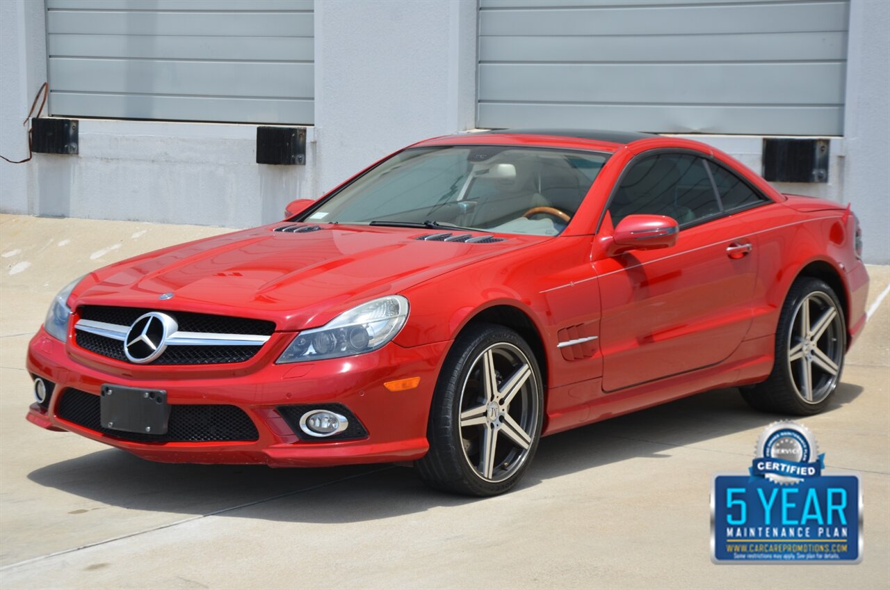 2009 Mercedes-Benz SL 550 LOADED PANO ROOF NAV HTD STS FRESH TRADE   - Photo 8 - Stafford, TX 77477