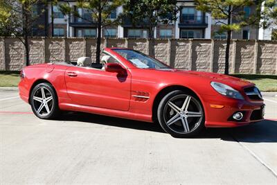 2009 Mercedes-Benz SL 550 LOADED PANO ROOF NAV HTD STS FRESH TRADE   - Photo 35 - Stafford, TX 77477