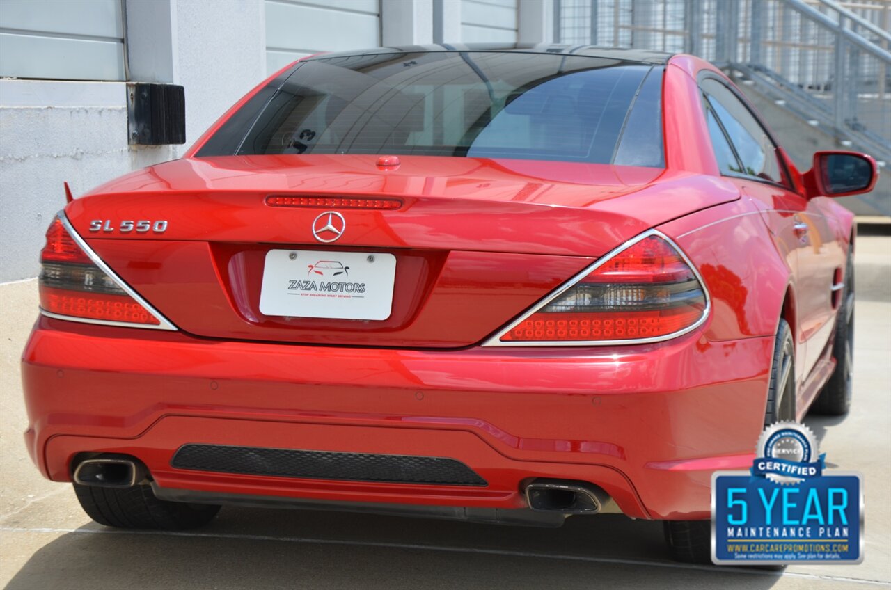 2009 Mercedes-Benz SL 550 LOADED PANO ROOF NAV HTD STS FRESH TRADE   - Photo 25 - Stafford, TX 77477