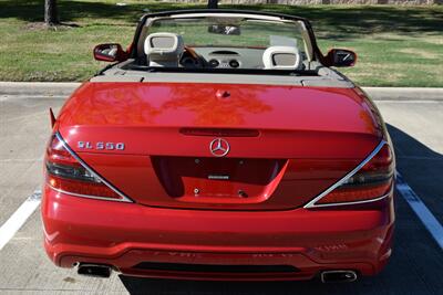 2009 Mercedes-Benz SL 550 LOADED PANO ROOF NAV HTD STS FRESH TRADE   - Photo 32 - Stafford, TX 77477