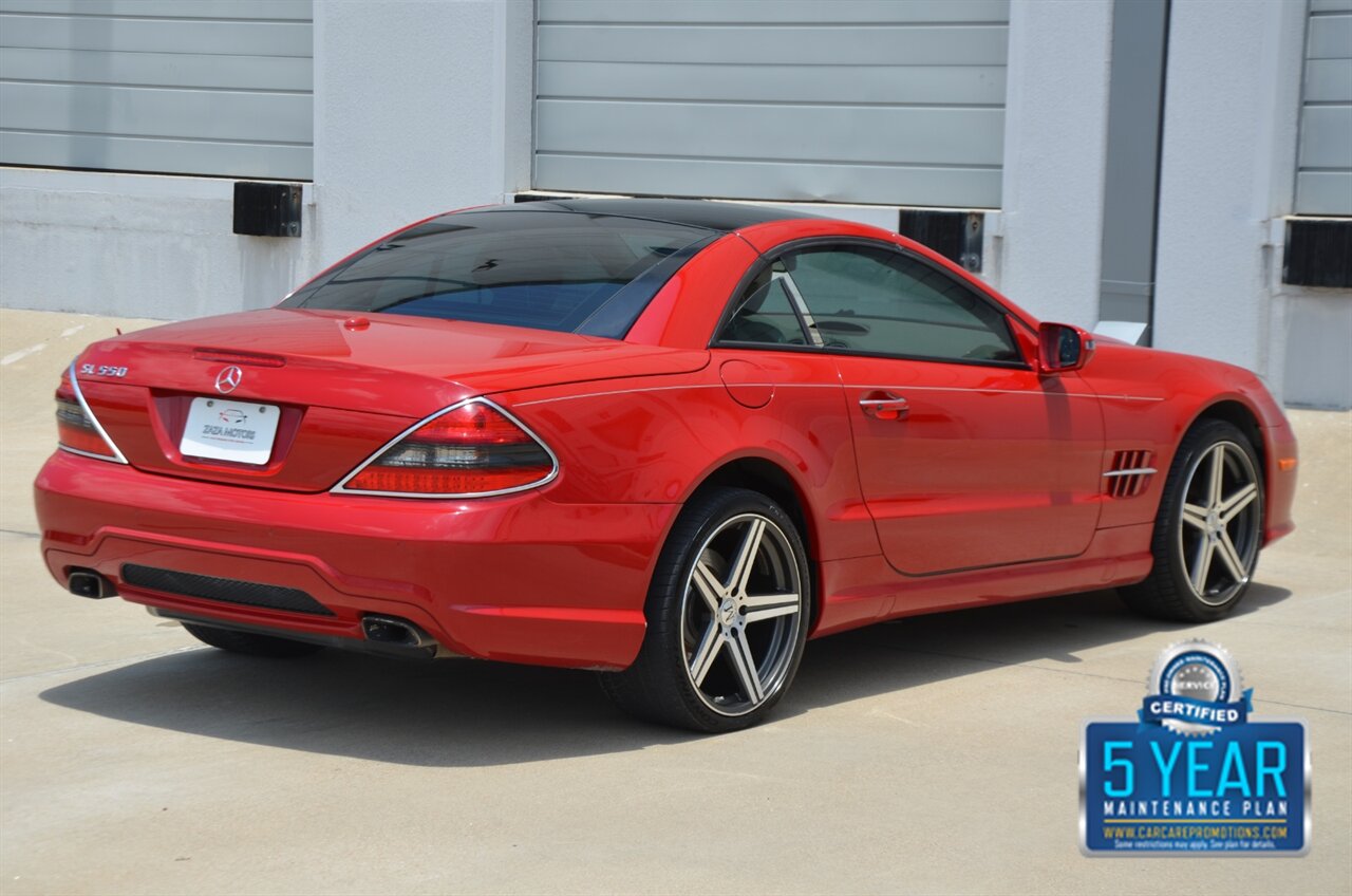 2009 Mercedes-Benz SL 550 LOADED PANO ROOF NAV HTD STS FRESH TRADE   - Photo 28 - Stafford, TX 77477