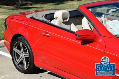 2009 Mercedes-Benz SL 550 LOADED PANO ROOF NAV HTD STS FRESH TRADE   - Photo 13 - Stafford, TX 77477