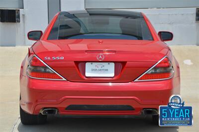 2009 Mercedes-Benz SL 550 LOADED PANO ROOF NAV HTD STS FRESH TRADE   - Photo 30 - Stafford, TX 77477