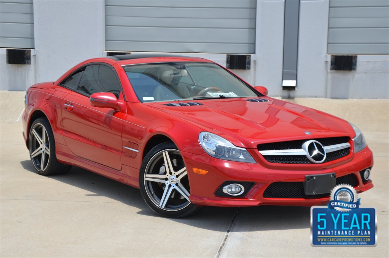 2009 Mercedes-Benz SL 550 LOADED PANO ROOF NAV HTD STS FRESH TRADE   - Photo 3 - Stafford, TX 77477