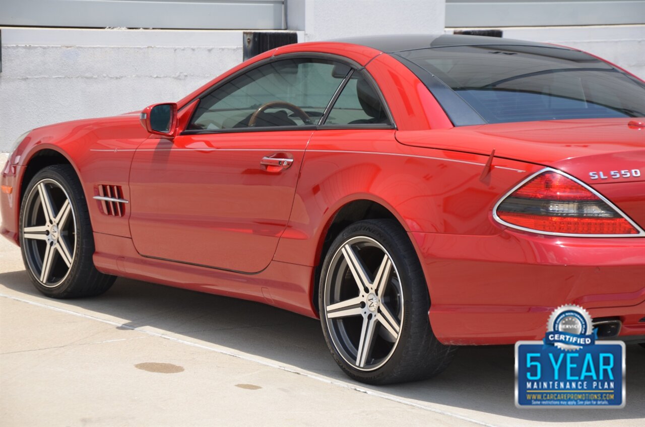 2009 Mercedes-Benz SL 550 LOADED PANO ROOF NAV HTD STS FRESH TRADE   - Photo 29 - Stafford, TX 77477