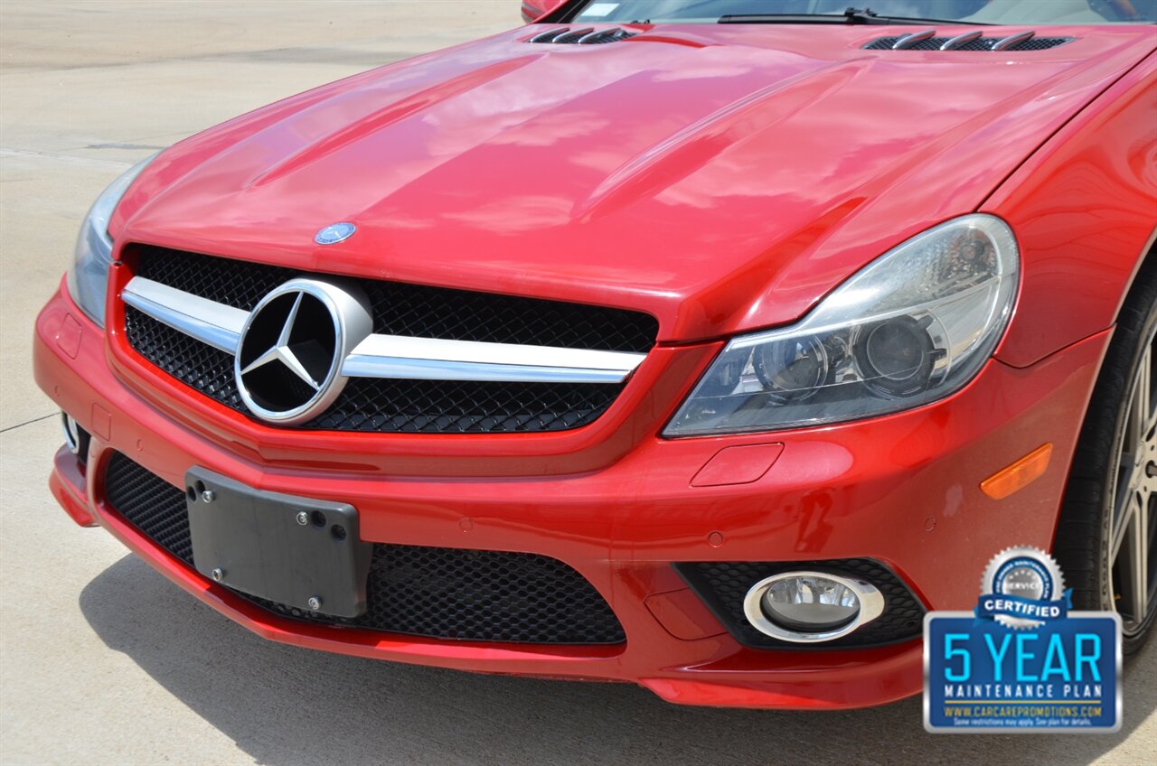 2009 Mercedes-Benz SL 550 LOADED PANO ROOF NAV HTD STS FRESH TRADE   - Photo 19 - Stafford, TX 77477