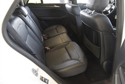 2015 Mercedes-Benz ML 250 BlueTEC DIESEL TOP LOADED NEW TRADE IN   - Photo 35 - Stafford, TX 77477