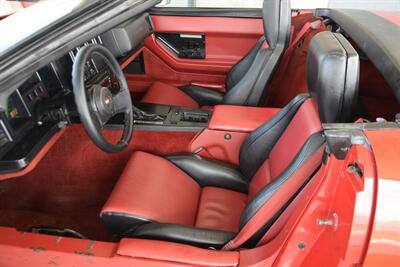 1987 Chevrolet Corvette CONVERTIBLE AUTOMATIC 64K LOW MILES RED/BLK INT   - Photo 28 - Stafford, TX 77477