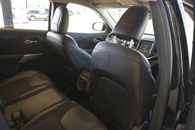 2018 Jeep Cherokee Latitude Plus LTHR NAV 70K LOW MILES NEW TRADE IN   - Photo 35 - Stafford, TX 77477