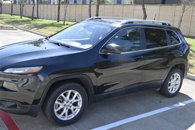 2018 Jeep Cherokee Latitude Plus LTHR NAV 70K LOW MILES NEW TRADE IN   - Photo 7 - Stafford, TX 77477