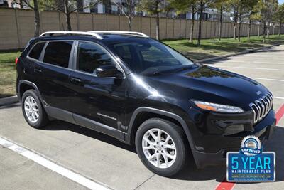 2018 Jeep Cherokee Latitude Plus LTHR NAV 70K LOW MILES NEW TRADE IN   - Photo 4 - Stafford, TX 77477