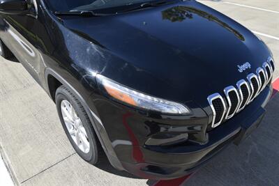 2018 Jeep Cherokee Latitude Plus LTHR NAV 70K LOW MILES NEW TRADE IN   - Photo 11 - Stafford, TX 77477