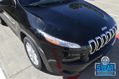 2018 Jeep Cherokee Latitude Plus LTHR NAV 70K LOW MILES NEW TRADE IN   - Photo 11 - Stafford, TX 77477