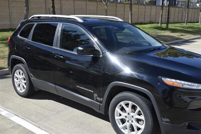 2018 Jeep Cherokee Latitude Plus LTHR NAV 70K LOW MILES NEW TRADE IN   - Photo 6 - Stafford, TX 77477