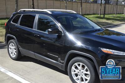 2018 Jeep Cherokee Latitude Plus LTHR NAV 70K LOW MILES NEW TRADE IN   - Photo 6 - Stafford, TX 77477