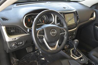 2018 Jeep Cherokee Latitude Plus LTHR NAV 70K LOW MILES NEW TRADE IN   - Photo 28 - Stafford, TX 77477