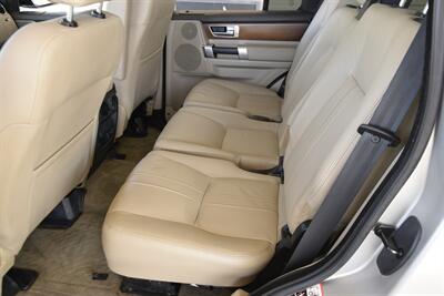 2016 Land Rover LR4 HSE LOADED NAV BK/CAM ROOF HWY MILES NEW TRADE IN   - Photo 36 - Stafford, TX 77477