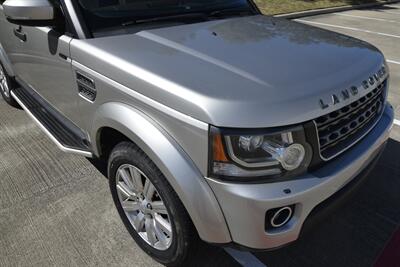 2016 Land Rover LR4 HSE LOADED NAV BK/CAM ROOF HWY MILES NEW TRADE IN   - Photo 11 - Stafford, TX 77477