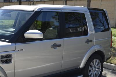 2016 Land Rover LR4 HSE LOADED NAV BK/CAM ROOF HWY MILES NEW TRADE IN   - Photo 9 - Stafford, TX 77477