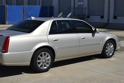 2009 Cadillac DTS LUXURY 37K ORIGNAL MILES LOADED GREAT CONDITION   - Photo 16 - Stafford, TX 77477